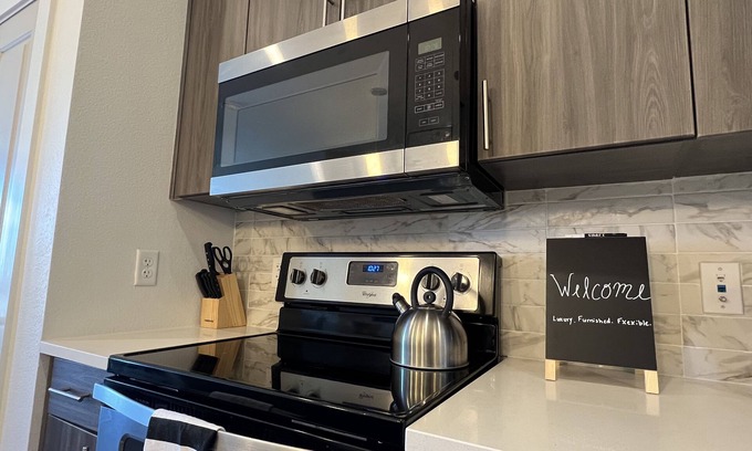 Meridian House | Deluxe Unit Featuring Pet-Friendly Amenities and Pool Access