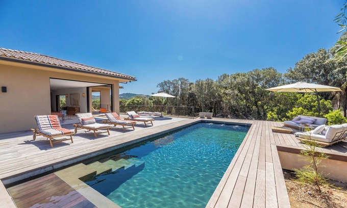 Pianotolli-Caldarello Villa | Luxury villa 600m from the beach, in the heart of the maquis. Heated swimming pool