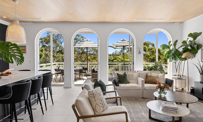 Mosman House | Discover Mi Amore: Steps from Balmoral Beach's Beauty
