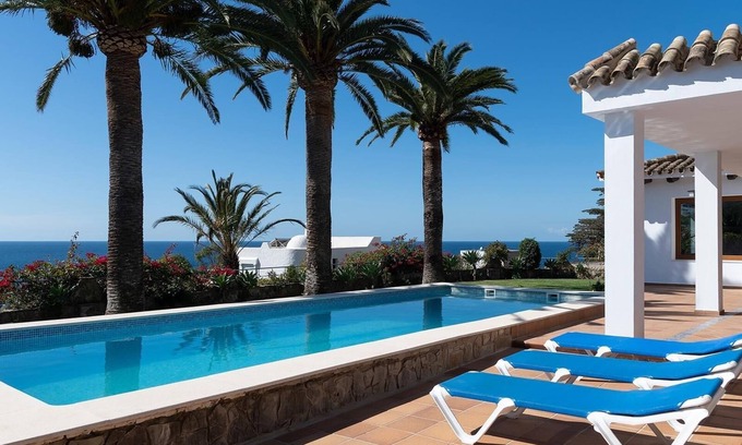 Atlanterra Villa | Elegant Villa in Playa Atlanterra with Sea View & Pool