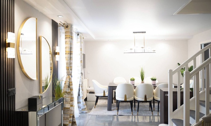 Bussy-Saint-Georges Villa | Luxury villa in Bussy, 12 minutes from Disneyland Paris - from 6 to 16 people