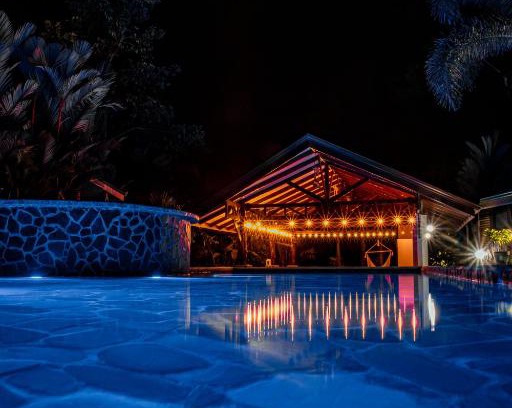 Palma Villa | Elegant Villa and Bungalows with Pool for Family Fun
