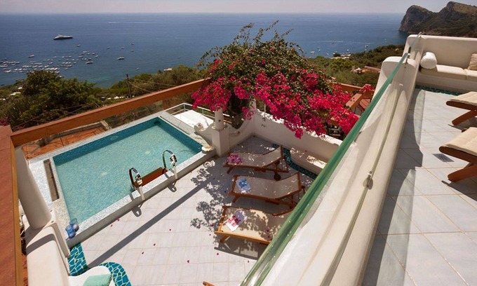 Nerano Villa | Elegant Villa Ariadne: Private Pool, Jacuzzi & Ocean Views