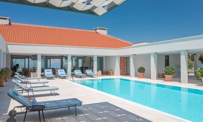 Supetar Villa | Elegant Bracchia Magic Retreat with Pool, Sauna & Jacuzzi