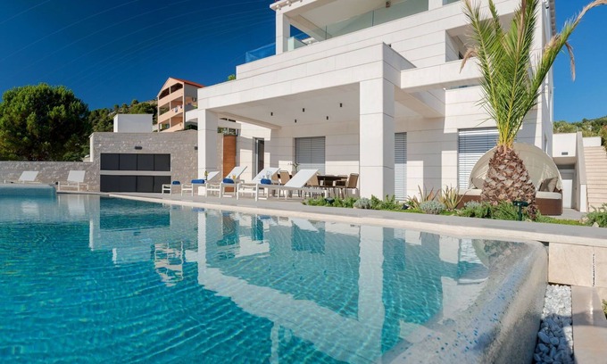 Rogoznica Villa | Experience Villa Carpe Diem Paradise with Private Pool & Spa