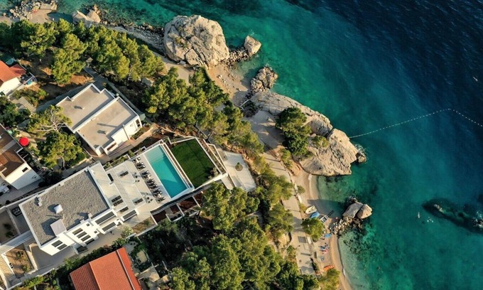 Brela Villa | Seafront Villa Colomba in Brela with Private Pool & Spa