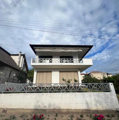 Sozopolis House | Oceanfront Villa Esmeralda: Guest Rated 9.6/10