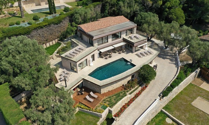 Mougins Villa | Modern Villa Mougins with Private Pool & Beautiful Views