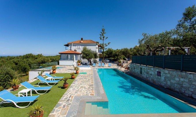 Tsilivi Villa | Seaside Villa with Private Pool - Rated 10/10 by Guests