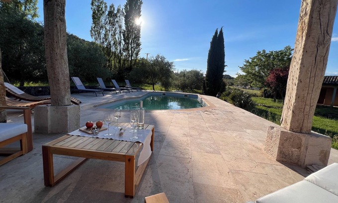 Draguignan Villa | Delightful Stay in Provence with Ocean View and Pool Access