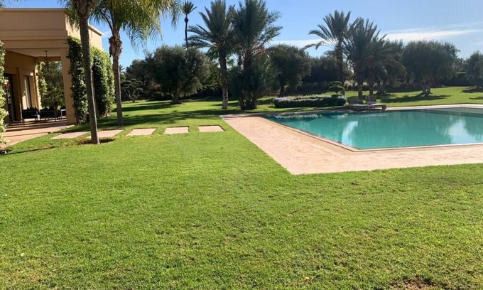 Assouel House | Elegant Villa Retreat in the Marrakech Palm Grove