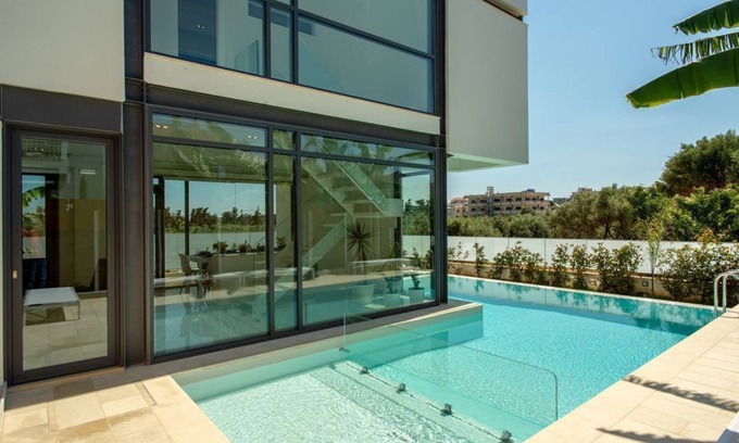 Daratsos Villa | Premier Villa L1: Beachside Retreat with Private Pool