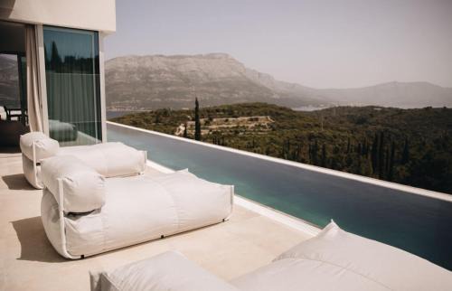 Zrnovo Villa | Elegant Villa Morello Korcula with Heated Pool & Ocean Views