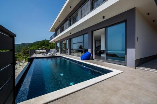 Opatija Villa | Exclusive Villa The View in Opatija with Oceanfront Wellness
