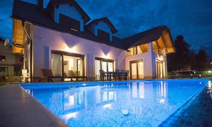 Ogulin House | Idyllic Villa with Pool in Dujmić Selo, Gorski kotar