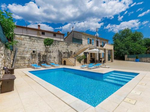Kircija Villa | Family-Friendly Retreat with Pool in Central Istria