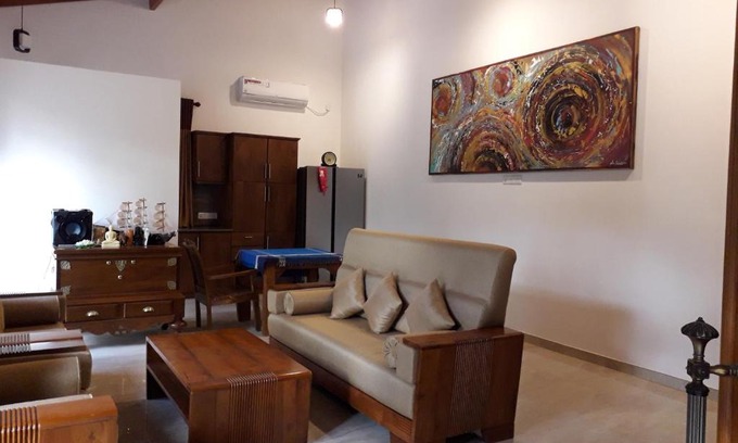 Hettimulla Hotel | Elegant Villa with Free Wi-Fi and Top Guest Ratings