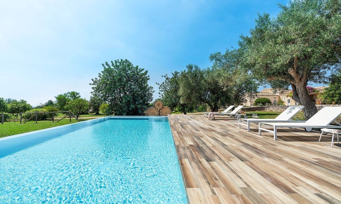 Scicli Villa | Exclusive Villa in Scicli with Pool and Outdoor Kitchen