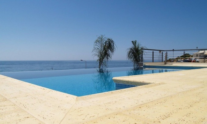 Porto de Mos Villa | Seaside Villa with Private Pool & 10/10 Guest Rating