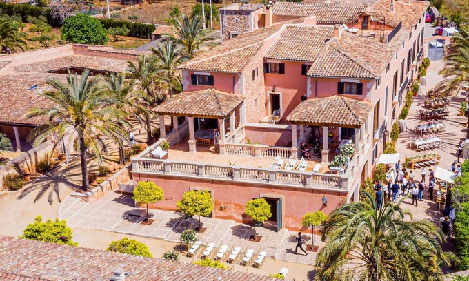 S Horta Villa | Exclusive XIVth Century Mansion with Sea Views & Pool Access