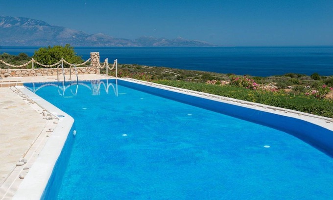 Korithi Villa | Elegant Elliot Villa with Private Pool in Zakynthos