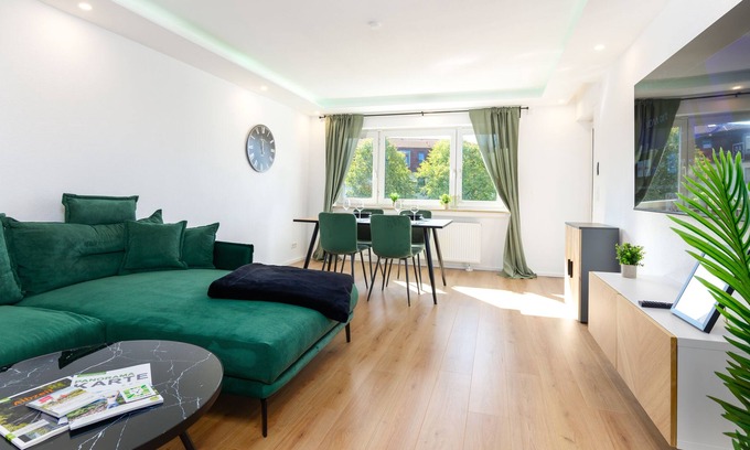 Salach Apartment | Relaxing Albresidenz in Süßen by Stadtpark Amenities