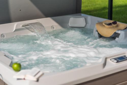 Muritz Apartment | Relaxing AQUAMARIN Retreat with Private Pool & Great Reviews
