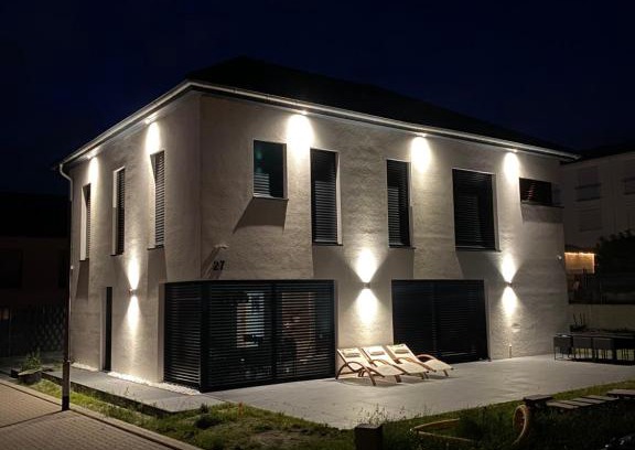 Kirchrode-Bemerode-Wulferode Villa | Elegant Villa Hannover Messe - Guest Rated 7.6/10