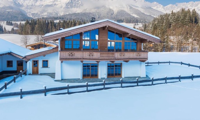 Ellmau Ski Chalet | LuxusChalet Happy Home Tyrol