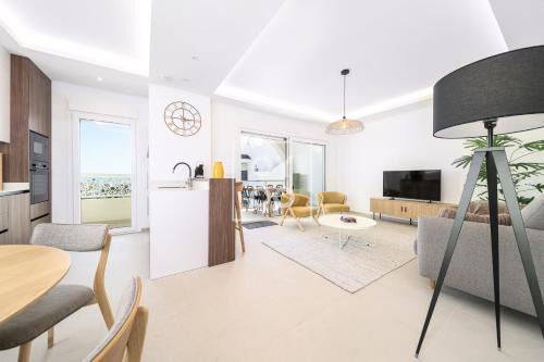 Rojales Apartment | Luz de la Mata penthouse - Golf sea lake views - by OYOOSTAYS