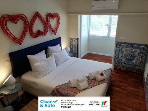 Benfica Apartment | Stylish Lx Art Flats | Flat One - Guest Rated 9.4/10!