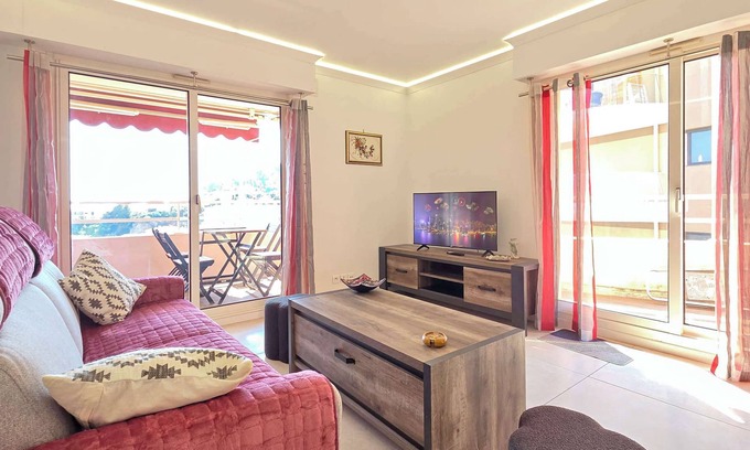 Beausoleil Apartment | LX165 Piscine - Vue mer panorama - proche Monaco