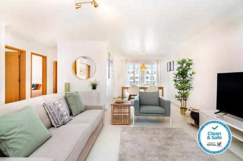 Marvila Apartment | Premium Casino Apartment at WHome - 4-Star Comfort Awaits