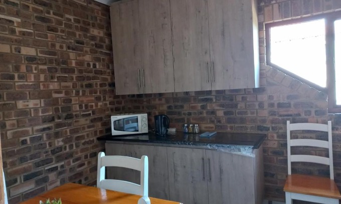 Thaba Chweu House | Family-Friendly Retreat at Lydenburg Guesthouse