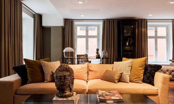 Norrmalm Hotel | Experience Elegance at Lydmar Hotel - Guest Rated 9.8
