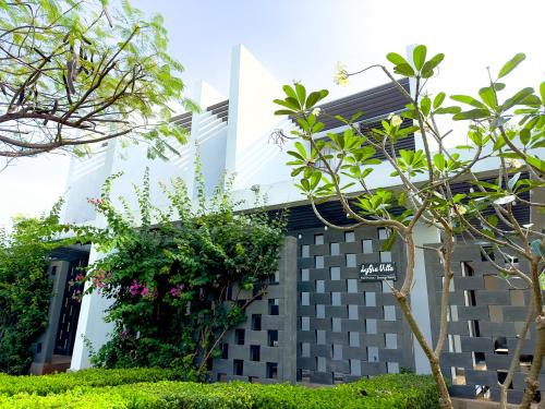 Long Hai House | Discover LyGia Villa Long Hải: Oceanfront Retreat Awaits