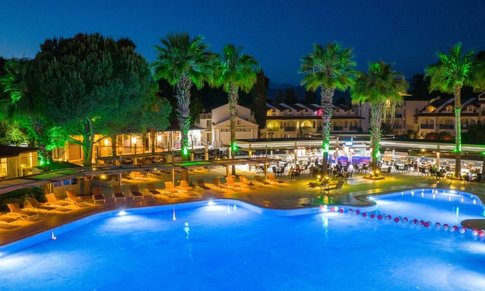Yaniklar Resort | Discover Lykia Botanika Beach & Fun Club with Ocean Views
