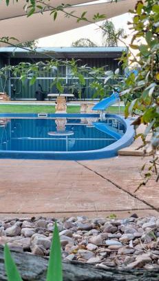 Altona House | Relax at Lambert's Little Paradise with Family-Friendly Fun