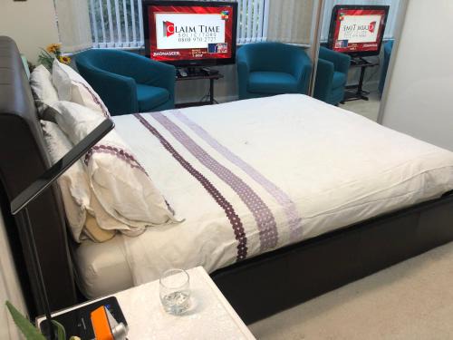 Olton Bed & Breakfast | Eco-Friendly Retreat at Lyndon B&B with Hot Tub & Breakfast
