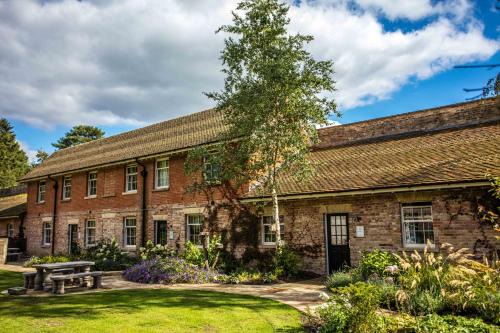 Thetford House | Experience Lynford Holiday Cottages in Thetford Forest