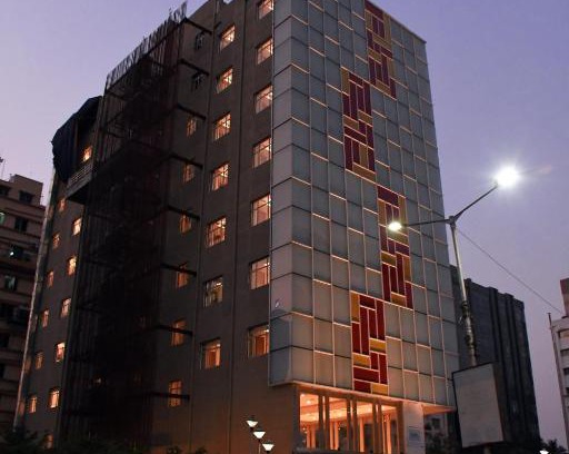 Sector V Hotel | Budget-Friendly LYNQ AERO: Family-Friendly with Breakfast