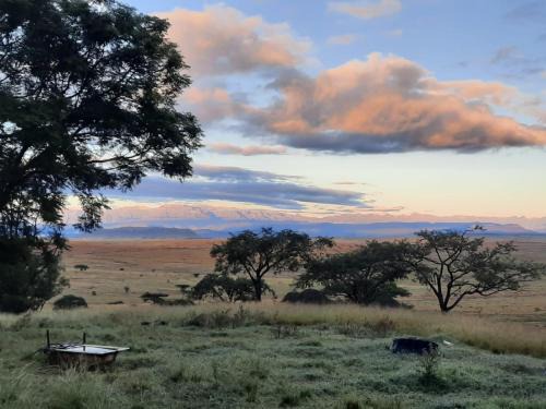 Okhahlamba Apartment | Family-Friendly Stay at Lynthorn Farm Cottage Retreat