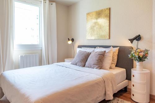 Jean Moulin - Marius Berliet Apartment | Discover Lyon Centre: Family-Friendly Apartment Awaits