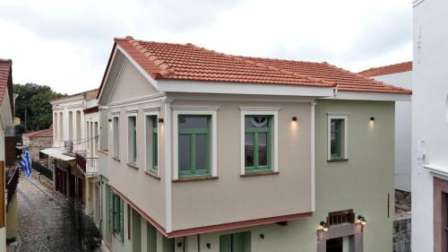 Chios Apartment | Lythri Studios