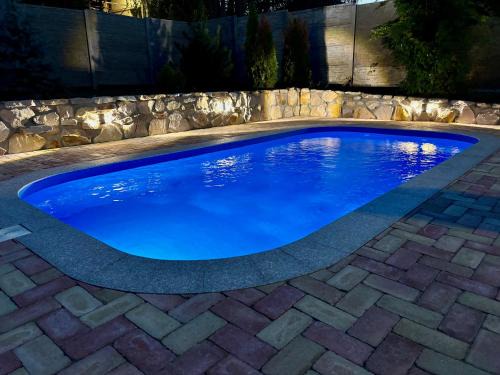 Matraterenye Apartment | Cozy Mátrai Vadászház: 10/10 Rated with Hot Tub & Kitchen