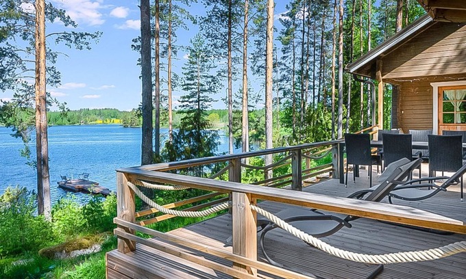 Petajavesi House | Guest Rated: Mäntykumpu by Interhome with Lake View & Spa