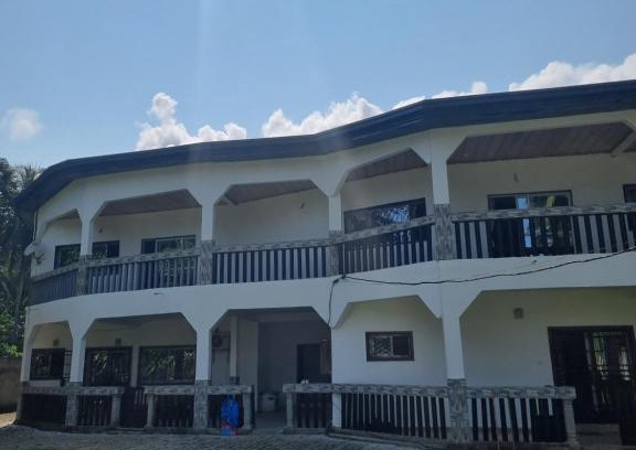 Kribi Apartment | Explore Méhéba: Pet-Friendly Oasis with Ocean Views