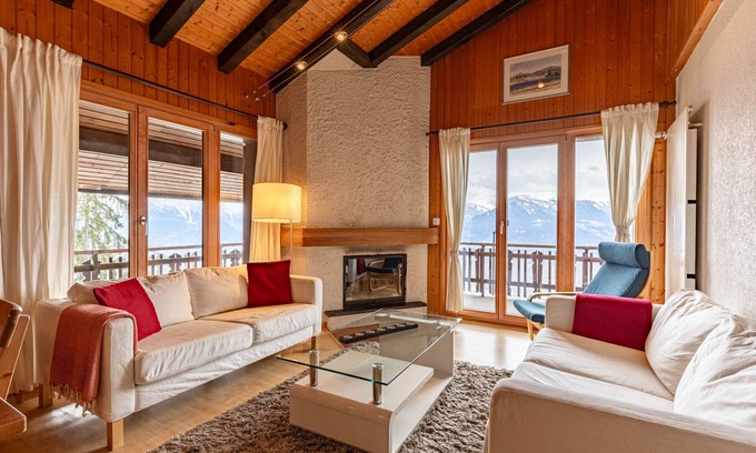 Veysonnaz Apartment | Family-Friendly Mélèzes S 040 Apartment Near Ski Lifts