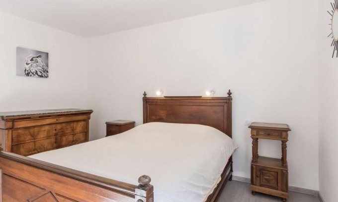 Corre Apartment | Child-Friendly Métris 2/3: Guest Rated at 8.4/10