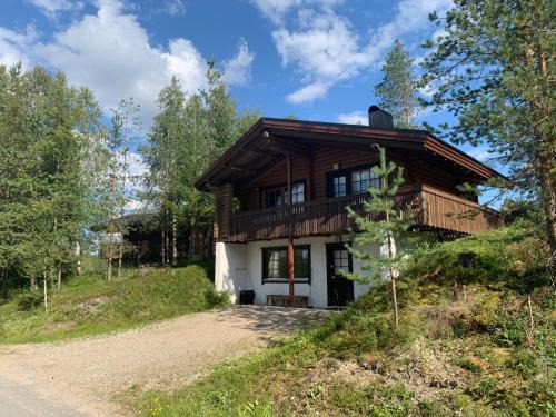 Taivalkoski Ski Chalet | Cozy Mökki Leskelä in Taivalkoski - Family and Pet Friendly